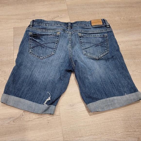 Aeropostale Bermuda Shorts 2 - Picture 2 of 6